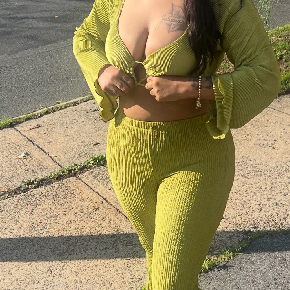 Women's 2 piece set green